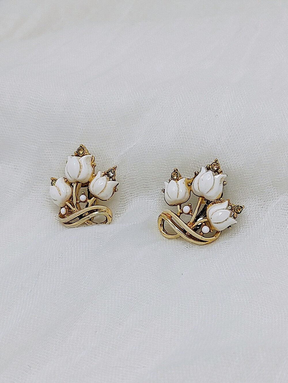 Vintage Coro White Enamel Floral Clip-On Earrings